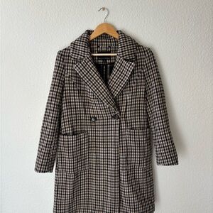 Banana Republic Black and Tan Checkered Trench Coat